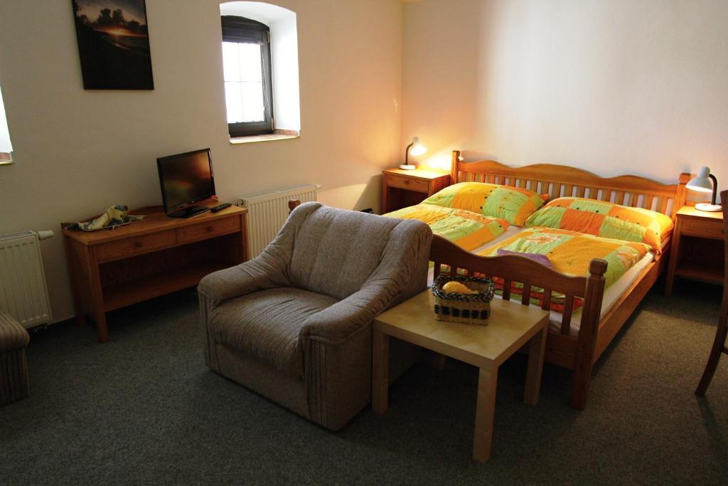 Pension U Svateho Jana Hradec Kralove Room photo