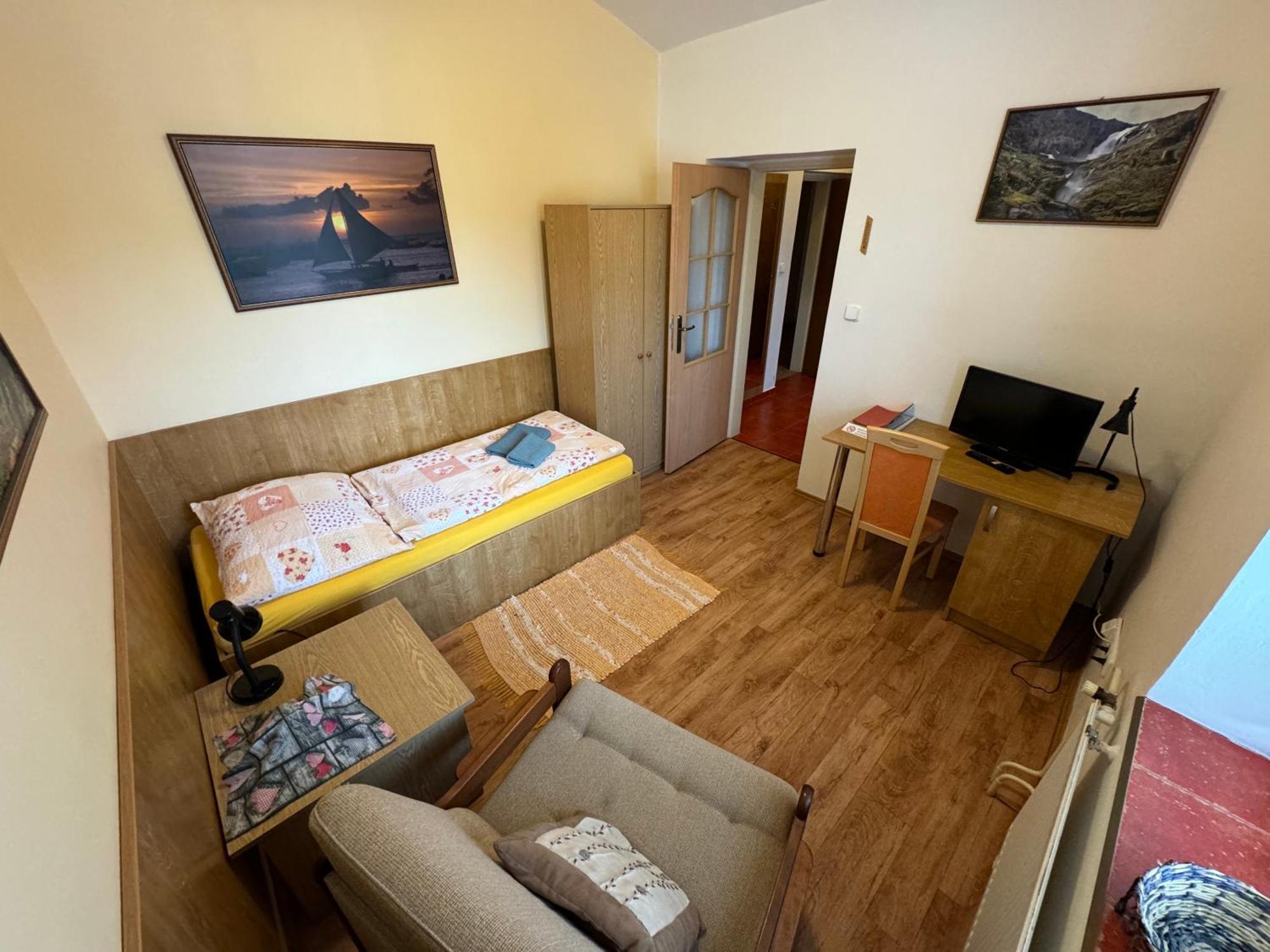 Pension U Svateho Jana Hradec Kralove Exterior photo